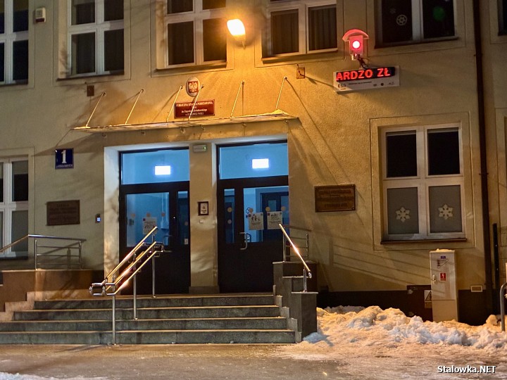 Czujnik jakości powietrza na Publicznej Szkole Podstawowej nr 4 im. Eugeniusza Kwiatkowskiego w Stalowej Woli.