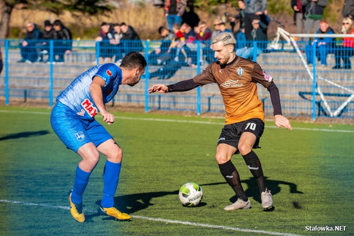 Jak ustawienie bez piłki wpływa na decyzje z piłką?