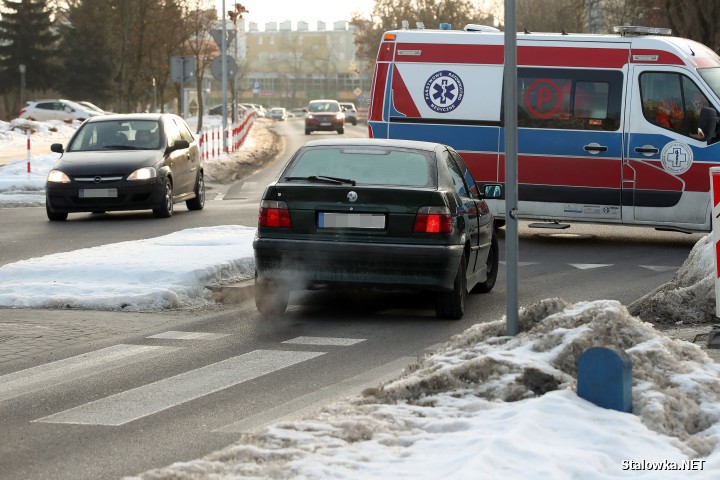 70-letnia kobieta została potrącona na przejściu dla pieszych w Stalowej Woli.