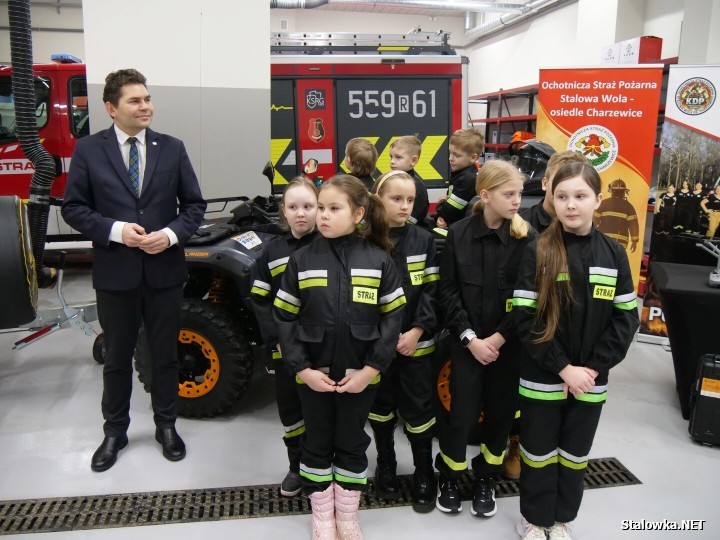 Łączna wartość doposażenia przekroczyła 1,1 mln zł i została sfinansowana z dofinansowania rządowego oraz wkładu własnego miasta.