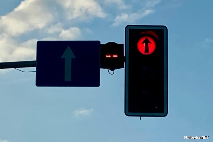 Sekundniki pozwalają na spokojniejsze hamowanie, ruszenie z miejsca, zmniejszają ryzyko gwałtownych manewrów.