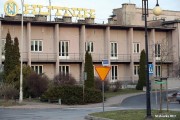 Fiaskiem zakończyła się sprzedaż Domu Gościnnego Hutnik w Stalowej Woli. Po raz drugi nie było zainteresowania jedną z wizytówek miasta.