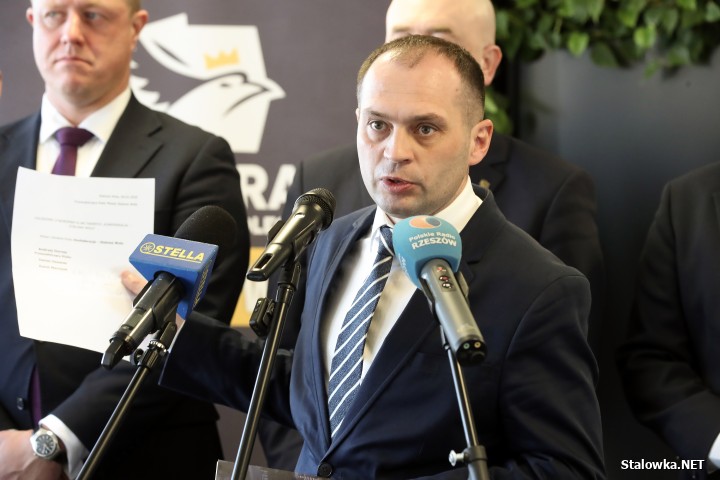 Inauguracja Klubu Radnych Konfederacji w Stalowej Woli.