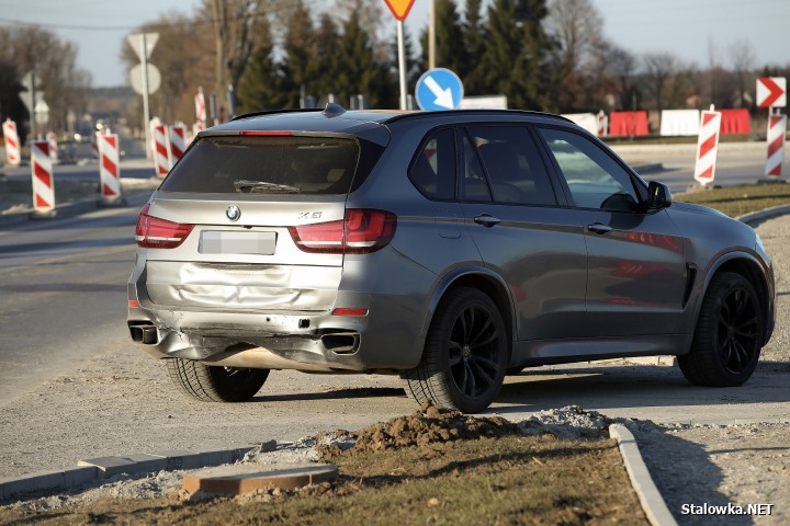 Zdarzenie drogowe na budowanym rondzie na DW-855 w Rzeczycy Długiej.