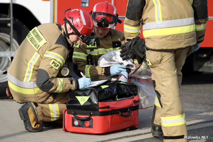 Potrącenie 49-latka na obwodnicy przy galerii VIVO! w Stalowej Woli.
