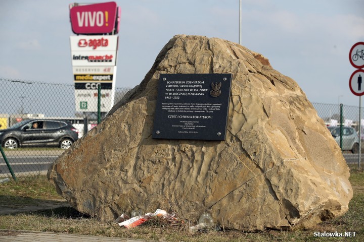 Potrącenie 49-latka na obwodnicy przy galerii VIVO! w Stalowej Woli.
