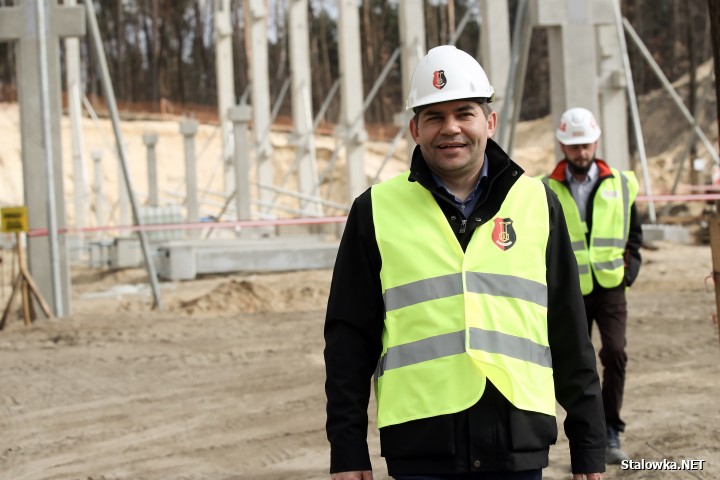Plac budowy Centrum Sportów Młodzieżowych w Stalowej Woli.
