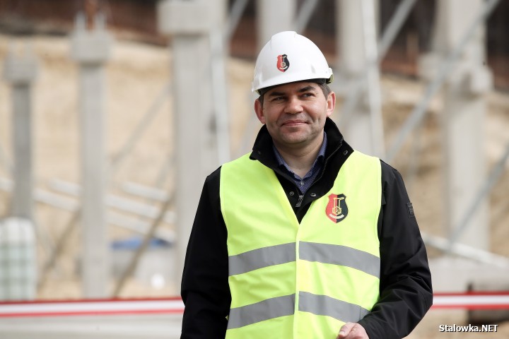 Plac budowy Centrum Sportów Młodzieżowych w Stalowej Woli.