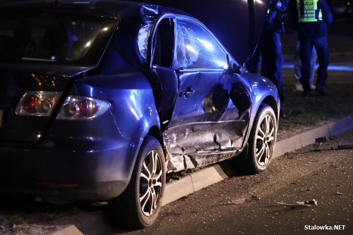 Wypadek na skrzyżowaniu przy Patriocie. 1 osoba ranna.