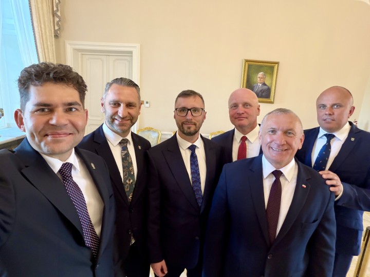 Delegacja u prezydenta Nawrockiego z okazji Dnia Samorządu Terytorialnego.