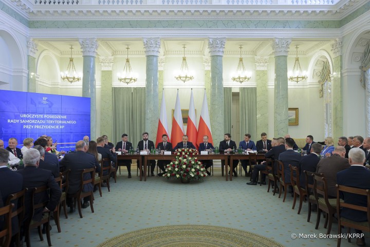 Delegacja u prezydenta Nawrockiego z okazji Dnia Samorządu Terytorialnego.