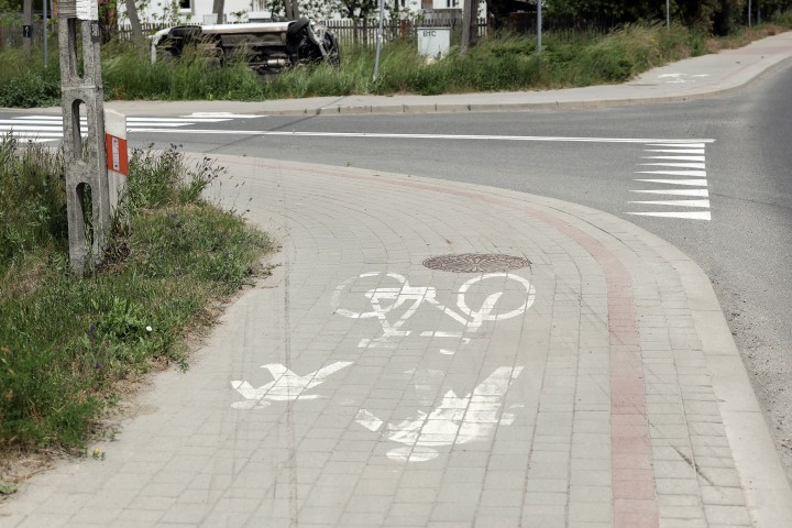 Na ul. Brandwickiej w Stalowej Woli doszło do groźnie wyglądającego wypadku drogowego.