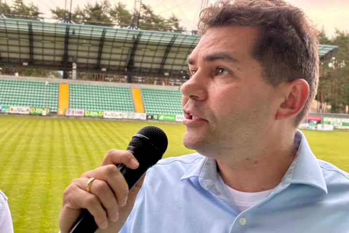 Przedsiębiorca Zbigniew Rogalski (z lewej), mieszkający na co dzień w USA oraz Mariusz Iwański z Monako to przyszli właściciele spółki piłkarskiej Stal Stalowa Wola.