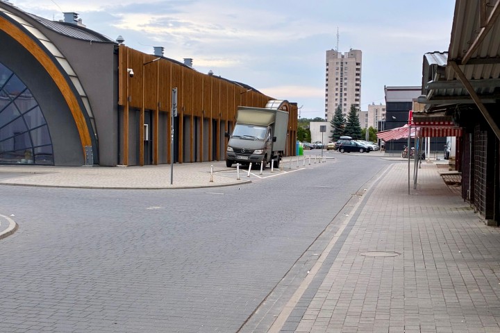 Wojewoda Podkarpacki zakwestionował podjętą uchwałę Urzędu Miasta w Stalowej Woli zmieniającą status drogi z publicznej na wewnętrzną.