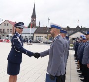 Święto Policji na rozwadowskim Rynku. Funkcjonariusze odebrali awanse i odznaczenia.