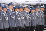 Święto Policji na rozwadowskim Rynku. Funkcjonariusze odebrali awanse i odznaczenia.