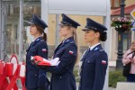 Święto Policji na rozwadowskim Rynku. Funkcjonariusze odebrali awanse i odznaczenia.