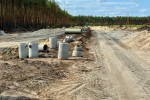 Rozpoczyna się przebudowa ulicy Przyszowskiej w Stalowej Woli. Na odcinku 2,2 km powstaną dwa ronda i dojazdy do przyszłych dróg gminnych. Otrzymały one status rygoru natychmiastowej wykonalności.