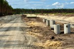 Rozpoczyna się przebudowa ulicy Przyszowskiej w Stalowej Woli. Na odcinku 2,2 km powstaną dwa ronda i dojazdy do przyszłych dróg gminnych. Otrzymały one status rygoru natychmiastowej wykonalności.