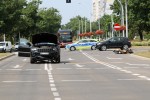 Wypadek z udziałem motocyklisty na skrzyżowaniu przy Patriocie.