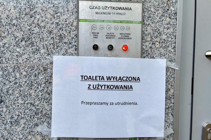Toaleta na rozwadowskim Rynku nieczynna. Gdzie za potrzebą?
