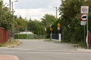 Miejscy urzędnicy przypominają: osiedle jest objęte strefą uspokojonego ruchu, w którym obowiązuje 30 km/h. 