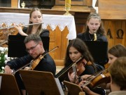 Uczniowie i nauczyciele PSM w Stalowej Woli zagrali wyjątkowy koncert, który był przedsmakiem tego, co czeka nas na początku października, kiedy to zaplanowano główne uroczystości związane z obchodzonym w tym roku przez szkołę jubileuszem.