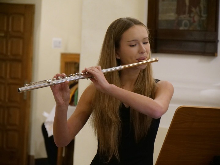 Uczniowie i nauczyciele PSM w Stalowej Woli zagrali wyjątkowy koncert, który był przedsmakiem tego, co czeka nas na początku października, kiedy to zaplanowano główne uroczystości związane z obchodzonym w tym roku przez szkołę jubileuszem.