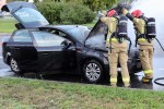Pożar samochodu na Alejach Jana Pawła II w Stalowej Woli.