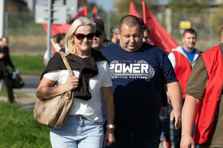 Pikieta przed Hutą Stalowa Wola S.A.