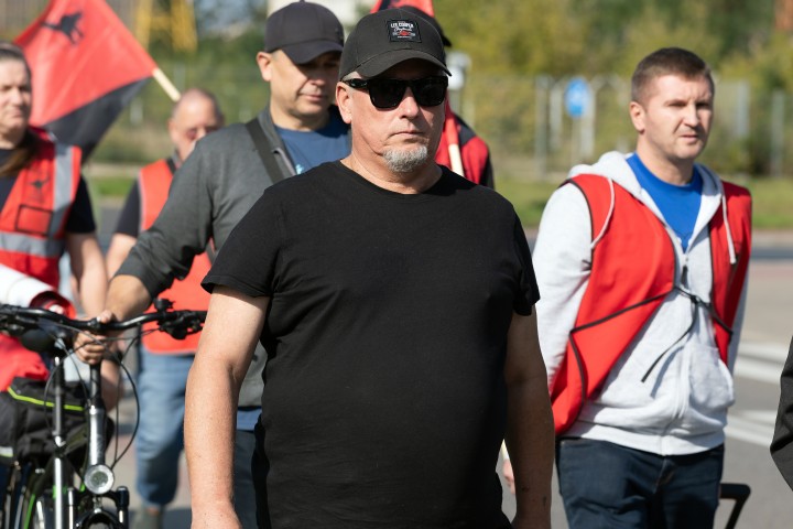 Pikieta przed Hutą Stalowa Wola S.A.