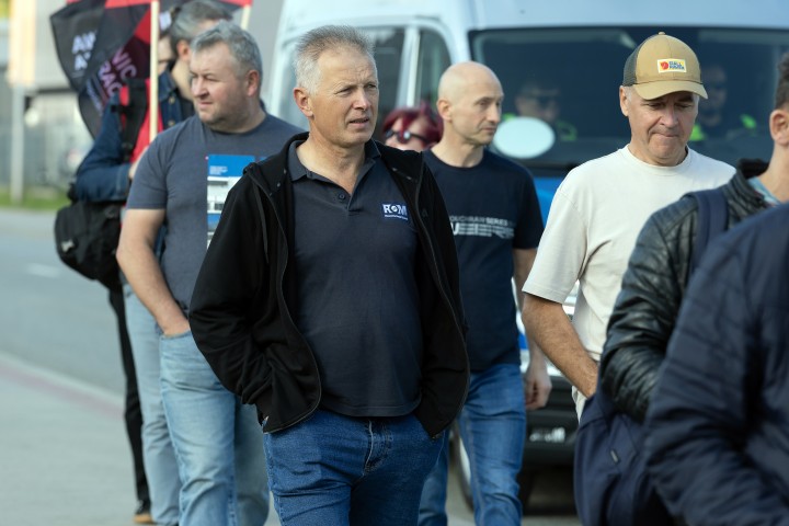 Pikieta przed Hutą Stalowa Wola S.A.