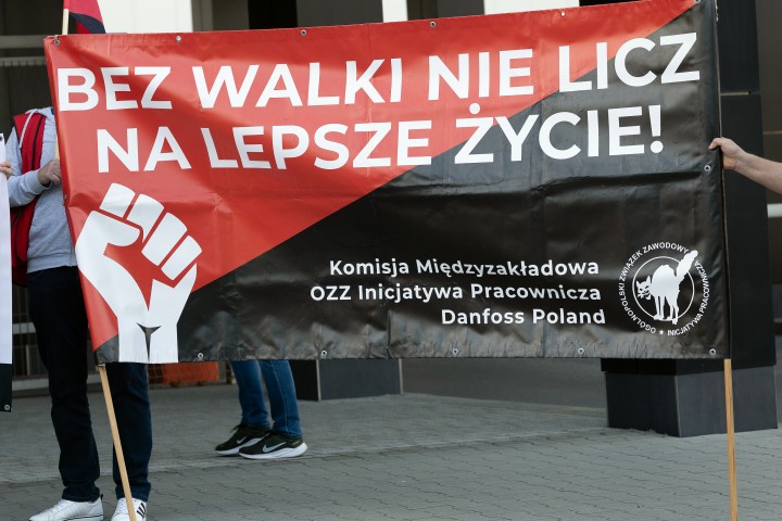 Pikieta przed Hutą Stalowa Wola S.A.