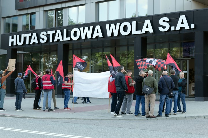 Pikieta przed Hutą Stalowa Wola S.A.
