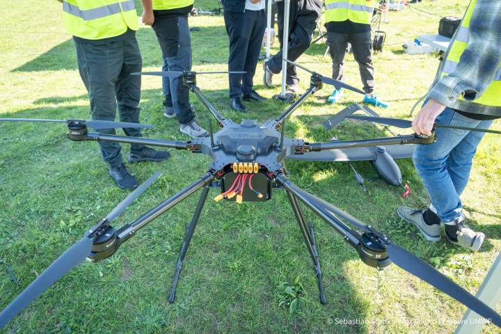 Na lotnisku w Turbi (gmina Zaleszany), odbyły się zamknięte pokazy dynamiczne systemów i platform bezzałogowych (Dual Use Drone Showcase).