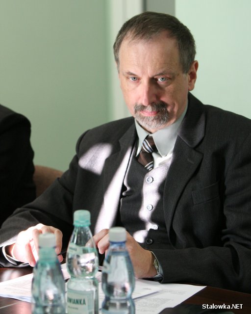 Jerzy Augustyński, dyrygent Chóru Kameralnego przy Miejskim Domu Kultury w Stalowej Woli, radny Powiatu Stalowowolskiego.