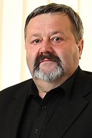 Jerzy Kazimierz Augustyn ma 58 lat i jest kandydatem na urząd prezydenta z ramienia SLD.