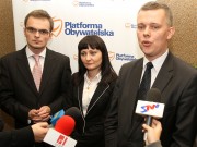 Od lewej: Robert Fila (PO), Małgorzata Chomycz (wicewojewoda podkarpacki), Tomasz Siemoniak (Sekretarz Stanu w Ministerstwie Spraw Wewnętrznych i Administracji).