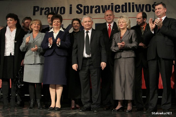Jarosław Kaczyński, prezes partii PiS na konwencie wyborczym w Stalowej Woli.