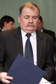 Janusz Zarzeczny jest dumny z powiatu i budżetu na przyszły rok.