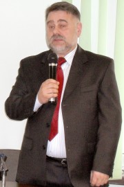Janusz Nawrocki, goszczący na jednej z sesji Rady Powiatu zadeklarował chęć współpracy między powiatami.