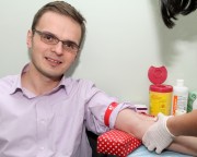 Na oddanie krwi jak i rejestrację w światowym banku dawców szpiku zdecydował się także Starosta Powiatu Stalowowolskiego Robert Fila.