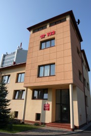 Centrum Powiadamiania Ratunkowego w Stalowej Woli działa od 13 listopada 2006 roku i mieści się w Komendzie Powiatowej Straży Pożarnej, gdzie posiada m.in. wydzielone stanowisko z karetką wypadkową.