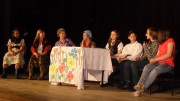 W poniedziałek od samego rana na scenie w SDK swój kunszt teatralny prezentują dzieci i młodzież ze szkół powiatu stalowowolskiego.