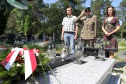Przedstawiciele Wojskowej Komendy Uzupełnień w Nisku złożyli wieniec na grobie kaprala Michała Kołka.
