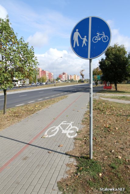 Nasi czytelnicy wielokrotnie zgłaszali nam uwagi dotyczące ścieżek rowerowych na terenie miasta. Brak przejrzystych standardów ich projektowania i wykonywania wpływa na bezpieczeństwo cyklistów i powoduje chaos.