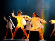 Młodzieżowy Zespół Tańca Współczesnego Pasja ze Spółdzielczego Domu Kultury w Stalowej Woli zdobył I nagrodę XII Międzynarodowego Festiwalu Spółdzielczych Zespołów Artystycznych Tęcza Polska