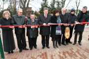 We wtorek, 6 grudnia 2011 roku w Kotowej Woli z udziałem władz samorządowych i władz administracji publicznej odbyło się uroczyste otwarcie kompleksu boisk Moje Boisko - Orlik 2012 oraz placu zabaw w ramach programu rządowego Radosna Szkoła.