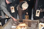 18 grudnia 2011 roku mieszkańcy Stalowej Woli, po raz drugi będą mieli okazję uczestniczyć w symbolicznej wigilii, która odbędzie się na Placu Piłsudskiego przed Miejskim Domem Kultury.
