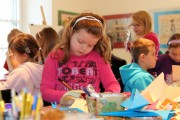 Zabawą edukacyjną Dookoła świata oraz warsztatami plastycznymi W oceanowych głębiach, rozpoczęły się dziś w Muzeum Regionalnym w Stalowej Woli zajęcia dla dzieci z okazji ferii zimowych.